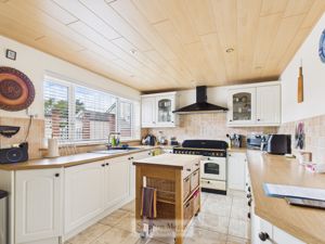 Photo 14- click for photo gallery